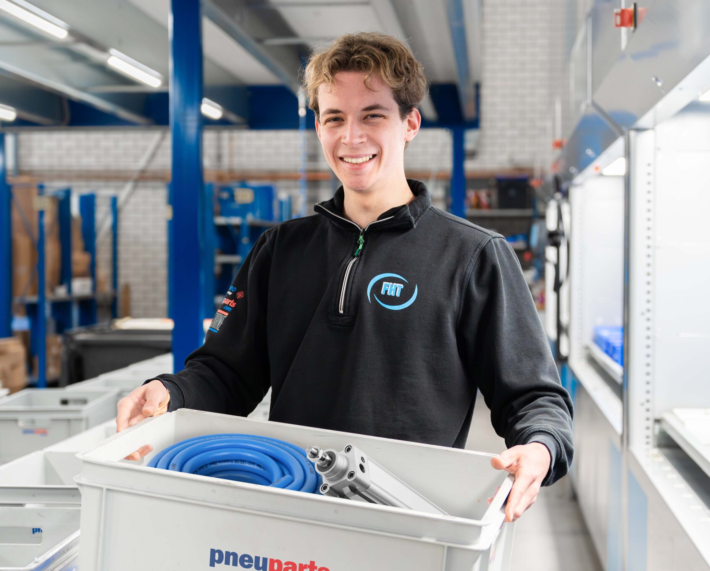 Joran_magazijn_medewerker